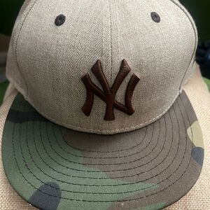 New York Yankees New Era 59Fifty Fitted Hat 7 3/8 Camo